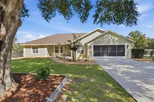 40044 Agusta Dr, Lady Lake, FL 32159 - Photo 1
