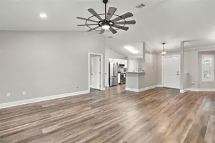 40044 Agusta Dr, Lady Lake, FL 32159 - Photo 17