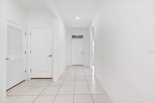 7926 Penrose Pl, Wildwood, FL 34785 - Photo 5