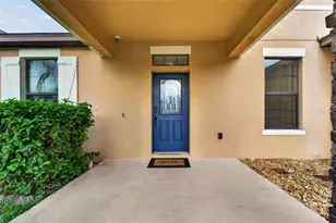 810 Woods Landing Dr, Minneola, FL 34715 - Photo 5