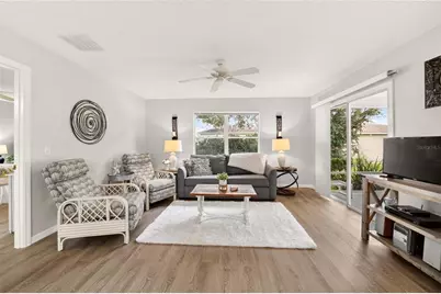 17361 SE 76th Flintlock Terrace, The Villages, FL 32162 - Photo 11