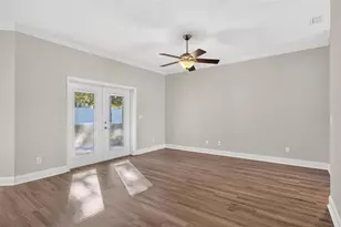 4467 Manica Dr, Tavares, FL 32778 - Photo 9