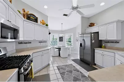 633 Cokesbury Drive, The Villages, FL 32162 - Photo 7