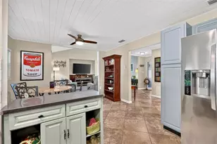 8106 Spring Dr, Yalaha, FL 34797 - Photo 23
