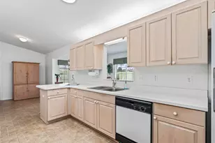 9475 SE 136th Pl, Summerfield, FL 34491 - Photo 17