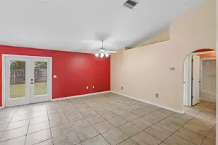 10752 Anna Belle Ave, Leesburg, FL 34788 - Photo 5