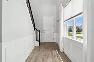 15714 Vetta Dr, Montverde, FL 34756 - Photo 3