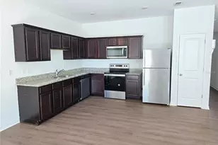 811 Grandin St, Davenport, FL 33837 - Photo 3