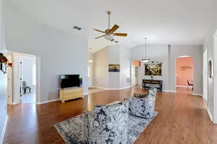 5024 Long Meadow Dr, Leesburg, FL 34748 - Photo 9