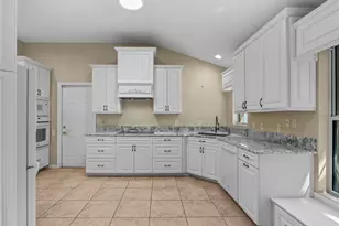 1802 Puerto Bello Dr, The Villages, FL 32159 - Photo 17