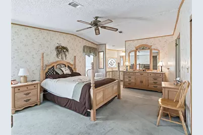 12655 SE 101st Court, Belleview, FL 34420 - Photo 13