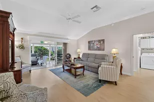 1869 Scarboro Ct, The Villages, FL 32162 - Photo 3