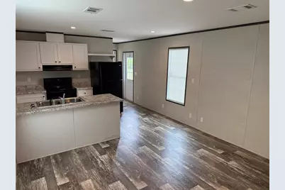 1129 NW 12th Lane, Lake Panasoffkee, FL 33538 - Photo 7