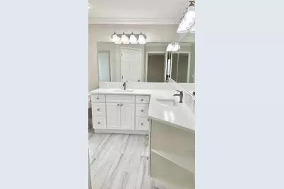 919 Camino Del Rey Drive, The Villages, FL 32159 - Photo 17