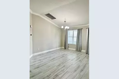 919 Camino Del Rey Drive, The Villages, FL 32159 - Photo 5
