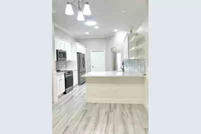919 Camino Del Rey Drive, The Villages, FL 32159 - Photo 11