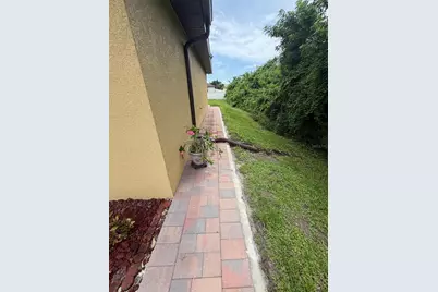 3015 12th Street SW, Lehigh Acres, FL 33976 - Photo 31