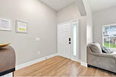639 Kensington Drive, Davenport, FL 33897 - Photo 5