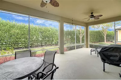10033 Lake Miona Way, Oxford, FL 34484 - Photo 15