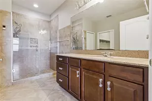 205 Mystic Bay Ct, Groveland, FL 34736 - Photo 17