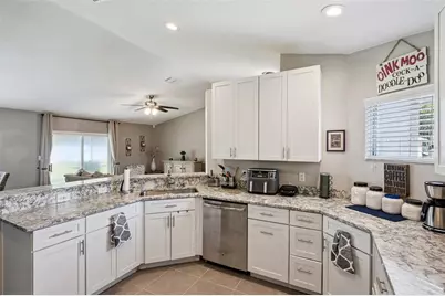 15512 Hidden Lake Circle, Clermont, FL 34711 - Photo 11