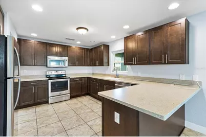 5032 Neptune Circle, Oxford, FL 34484 - Photo 13