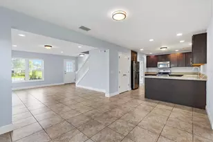 5032 Neptune Cir, Oxford, FL 34484 - Photo 11