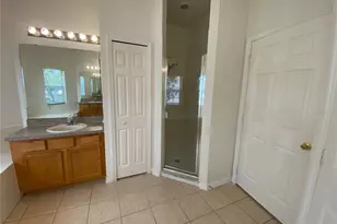 2911 Sweetspire Cir, Kissimmee, FL 34746 - Photo 21