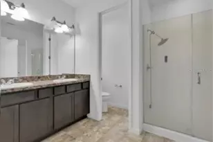 380 Lake Smart Cir, Winter Haven, FL 33881 - Photo 9
