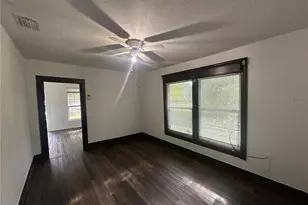 8725 N Silver Lake Rd, Leesburg, FL 34788 - Photo 3
