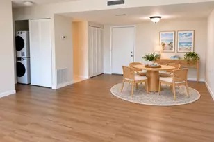 107 Lake Evelyn Dr, West Palm Beach, FL 33411 - Photo 3
