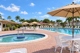 107 Lake Evelyn Dr, West Palm Beach, FL 33411 - Photo 19