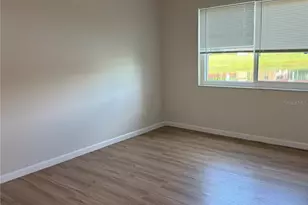 107 Lake Evelyn Dr, West Palm Beach, FL 33411 - Photo 13
