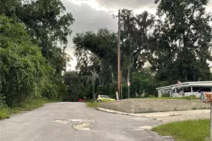 11481 E Hillcrest Ct, Floral City, FL 34436 - Photo 29