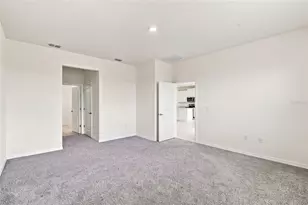 8552 Pinecrest Trl, Wildwood, FL 34785 - Photo 17