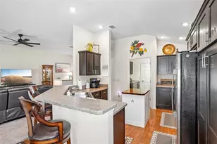 857 Enisgrove Way, The Villages, FL 32163 - Photo 11