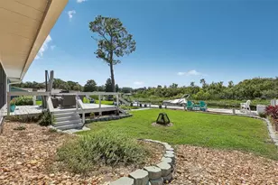 28116 Lois Dr, Tavares, FL 32778 - Photo 39