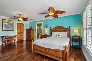 28116 Lois Dr, Tavares, FL 32778 - Photo 29