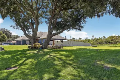 28116 Lois Drive, Tavares, FL 32778 - Photo 3