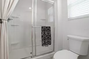 811 Clifford Ct, The Villages, FL 32163 - Photo 11