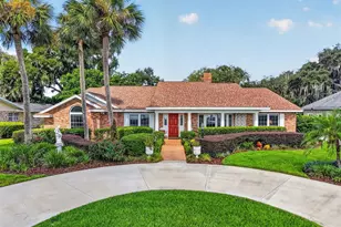 3081 Lakeshore Dr, Mount Dora, FL 32757 - Photo 1