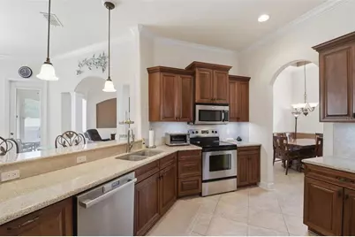 114 Viola Drive, Auburndale, FL 33823 - Photo 5