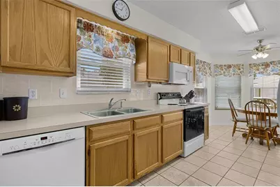 32732 Timberwood Drive, Leesburg, FL 34748 - Photo 9
