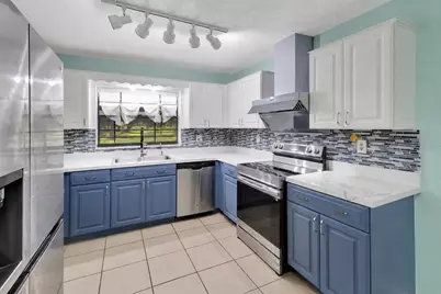3380 Blossom Street, Kissimmee, FL 34746 - Photo 17