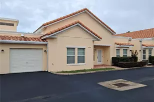 1083 David Walker Dr, Tavares, FL 32778 - Photo 1