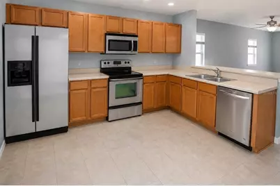 2257 Martins Run, Tavares, FL 32778 - Photo 5