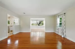 1426 Crestview Dr, Mount Dora, FL 32757 - Photo 3