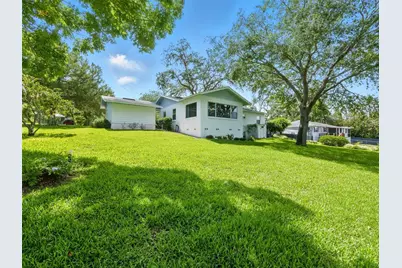 1426 Crestview Drive, Mount Dora, FL 32757 - Photo 27