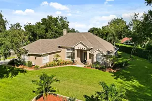 15828 Chestnut Ln, Tavares, FL 32778 - Photo 1