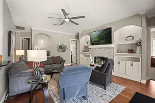 15828 Chestnut Ln, Tavares, FL 32778 - Photo 5